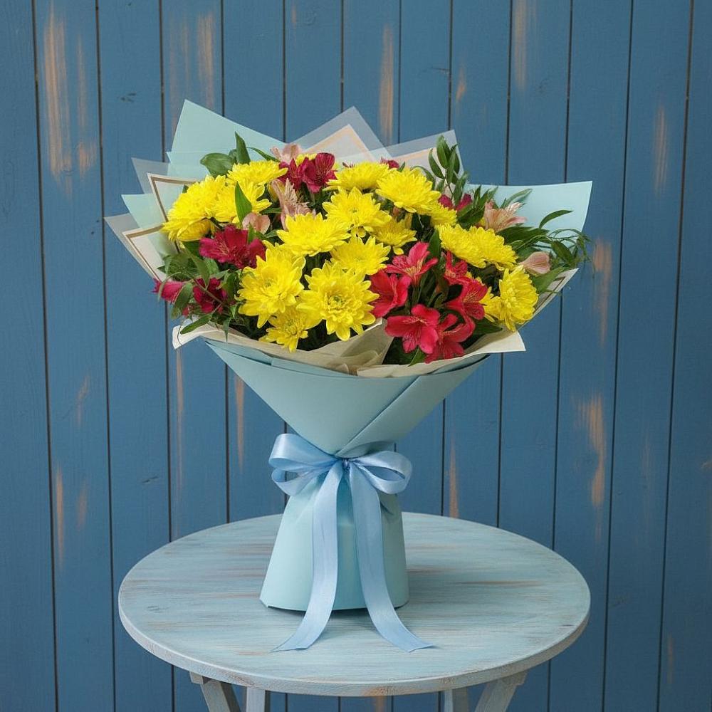 Букет цветов из: Альстромерии и Хризантемы в Калангуй