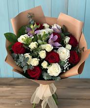 Букет цветов из:  Розы и Альстромерии в Калангуй