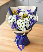 Букет цветов из:  Розы, Ирисы и Хризантемы в Калангуй