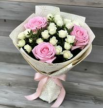Букет цветов из:  Розы в Калангуй