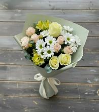 Букет цветов из:  Альстромерии, Розы и Хризантемы в Калангуй