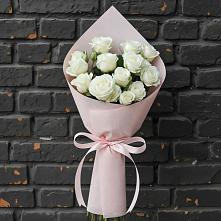 Букет цветов из:  Розы #REPLACE_PRED# Калангуй